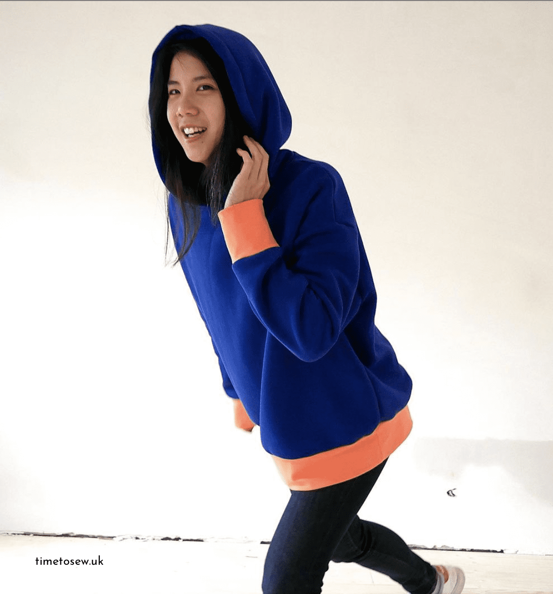 Fibre Mood Frikka in blue and orange sweatshirt fleece with a fibre blend of polyester and cotton made by Time to Sew