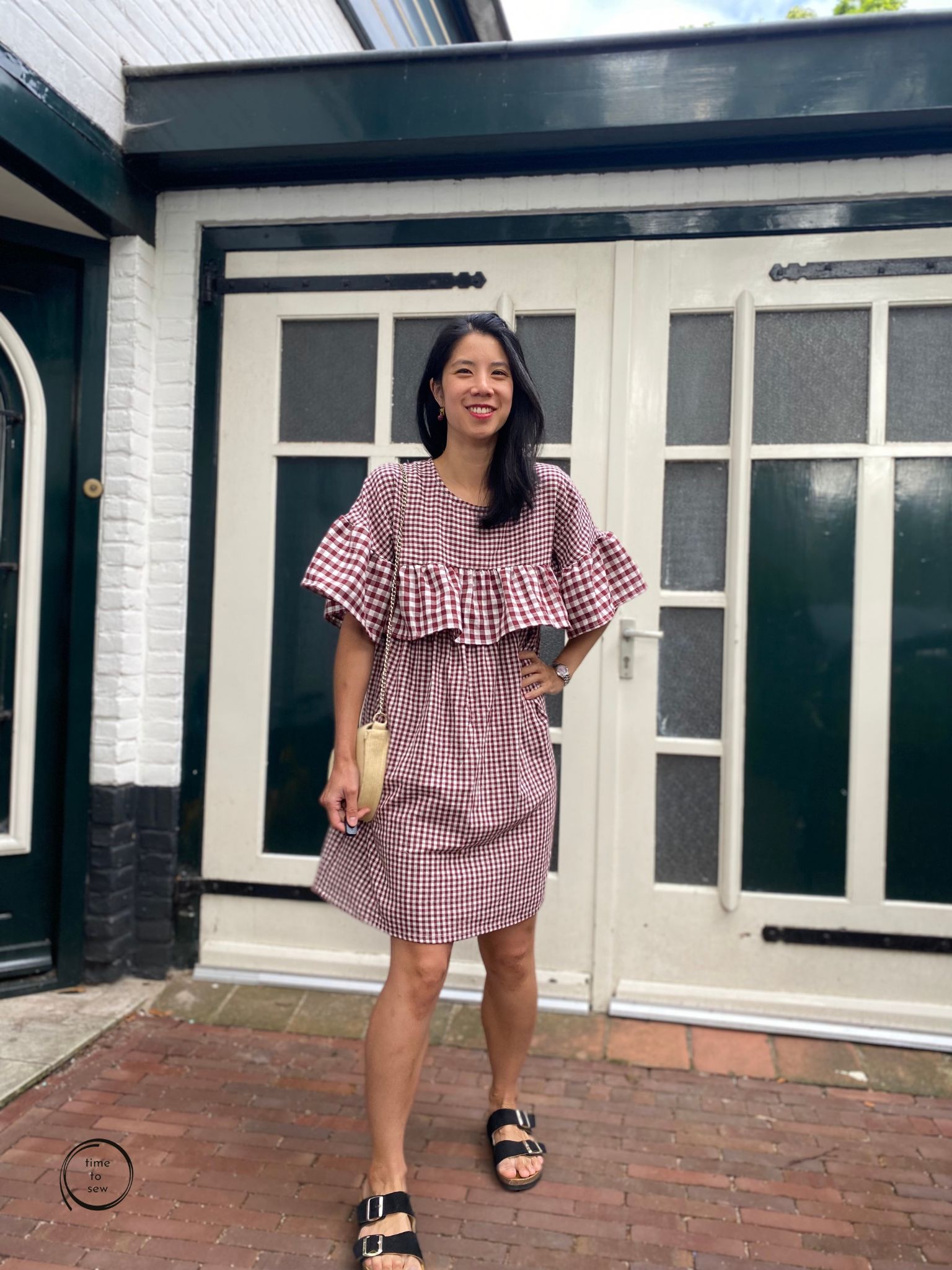 Fibre Mood Simone dress in gingham by time to sew